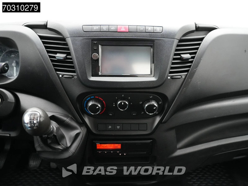 Iveco Daily 35C14 Open Laadbak Dubbellucht 3,5t Trekhaak Navi Airco Euro6 Pritsche Open Box Airco Trekhaak - Open body delivery van: picture 3 Iveco Daily 35C14 Open Laadbak Dubbellucht 3,5t Trekhaak Navi Airco Euro6 Pritsche Open Box Airco Trekhaak - Open body delivery van: picture 3