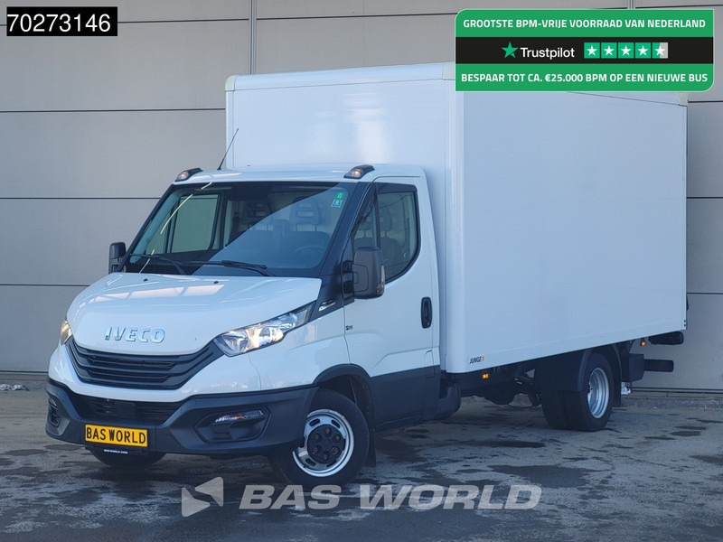 Iveco Daily 35C16 Automaat Laadklep Bakwagen Airco Camera Dubbellucht Meubelbak Koffer 19m3 Airco - Box van: picture 1 Iveco Daily 35C16 Automaat Laadklep Bakwagen Airco Camera Dubbellucht Meubelbak Koffer 19m3 Airco - Box van: picture 1
