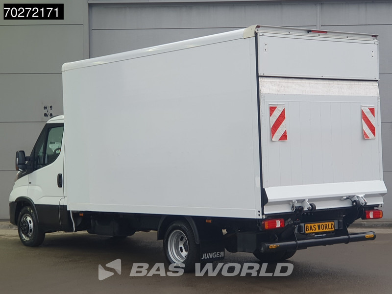 Iveco Daily 35C16 Automaat Laadklep Bakwagen Airco Camera Meubelbak Koffer Gesloten laadbak 19m3 Airco - Box van: picture 2 Iveco Daily 35C16 Automaat Laadklep Bakwagen Airco Camera Meubelbak Koffer Gesloten laadbak 19m3 Airco - Box van: picture 2