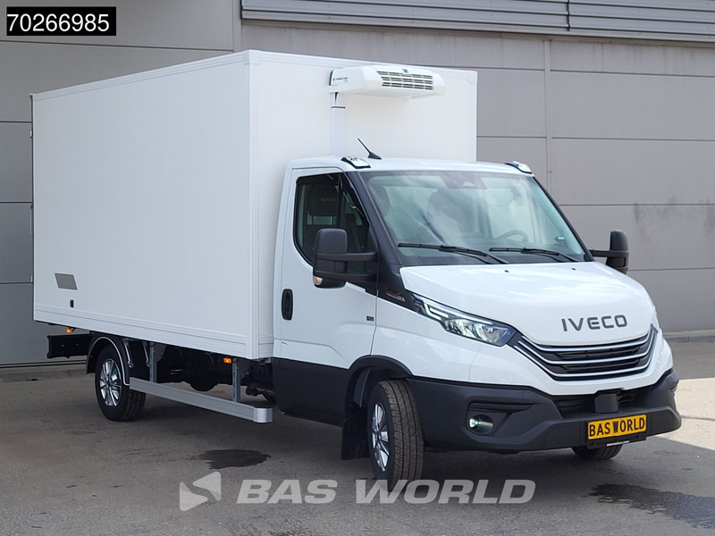 Iveco Daily 35S18 3.0L Koelwagen Thermoking C-250 LED ACC Navi Airco Koel Koeler Kühl Kühler Bakwagen Kühlkoffer 17m3 Airco - Refrigerated van: picture 5 Iveco Daily 35S18 3.0L Koelwagen Thermoking C-250 LED ACC Navi Airco Koel Koeler Kühl Kühler Bakwagen Kühlkoffer 17m3 Airco - Refrigerated van: picture 5