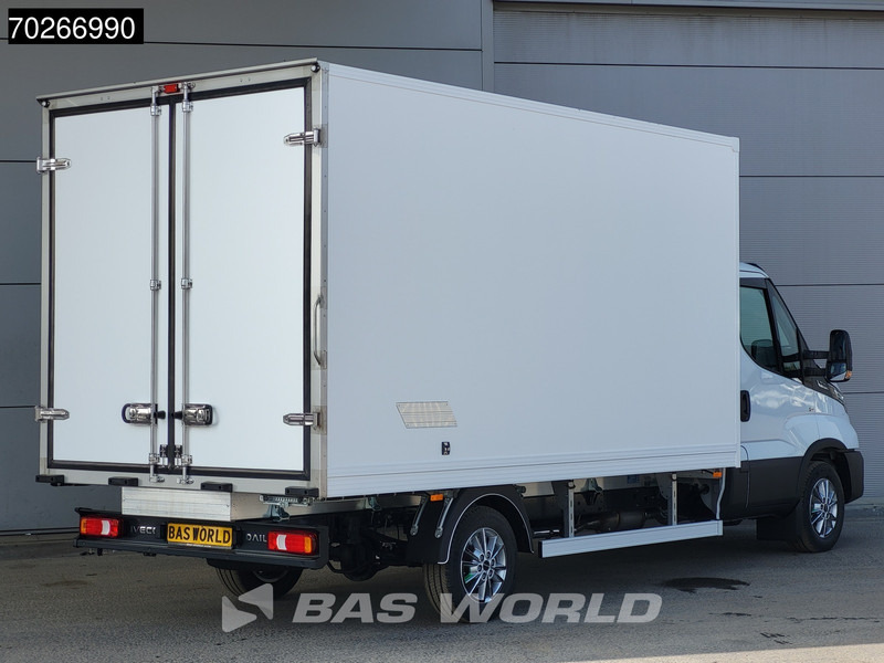 Iveco Daily 35S18 3.0L Koelwagen Vriezer Thermoking V-200 MAX 220V stekker -18 LED Navi Airco ACC Koel Koeler Kühler Kühlwagen Bakwagen Kühl - Refrigerated van: picture 5 Iveco Daily 35S18 3.0L Koelwagen Vriezer Thermoking V-200 MAX 220V stekker -18 LED Navi Airco ACC Koel Koeler Kühler Kühlwagen Bakwagen Kühl - Refrigerated van: picture 5