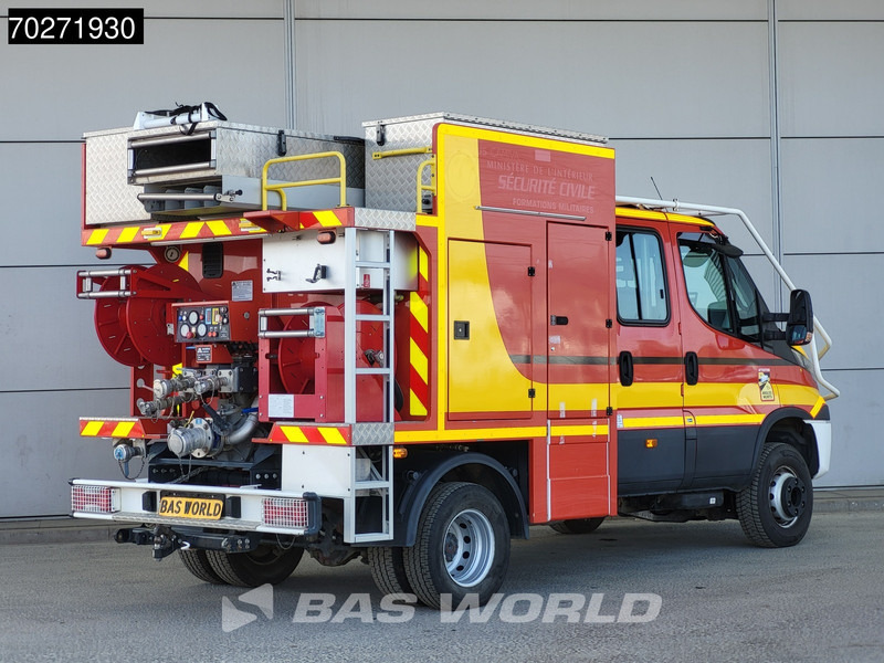 Iveco Daily 70C18 4x4 Achleitner Euro6 3.0L Firetruck Brandweerwagen 3,5t Trekhaak Airco Cruise AWD Allrad Camper 1600liter Airco Dubbel cab - Ambulance: picture 2 Iveco Daily 70C18 4x4 Achleitner Euro6 3.0L Firetruck Brandweerwagen 3,5t Trekhaak Airco Cruise AWD Allrad Camper 1600liter Airco Dubbel cab - Ambulance: picture 2