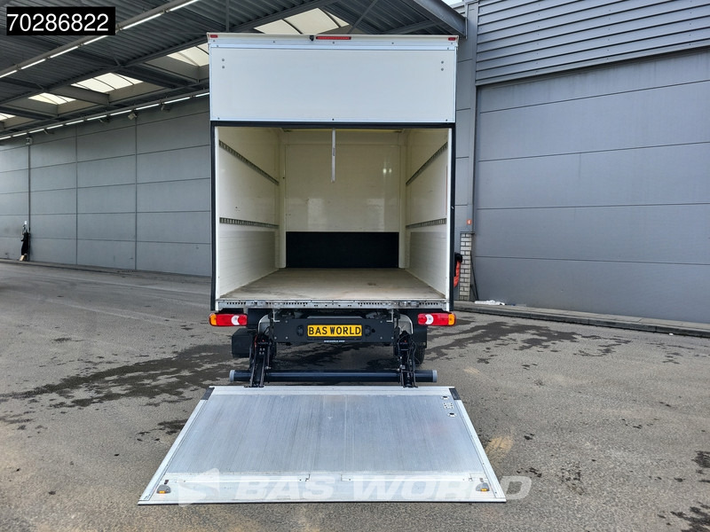 MAN TGE 3.140 Automaat Bakwagen Laadklep Airco Cruise Camera Euro6 Meubelbak Koffer 20m3 Airco Cruise control - Box van: picture 3 MAN TGE 3.140 Automaat Bakwagen Laadklep Airco Cruise Camera Euro6 Meubelbak Koffer 20m3 Airco Cruise control - Box van: picture 3