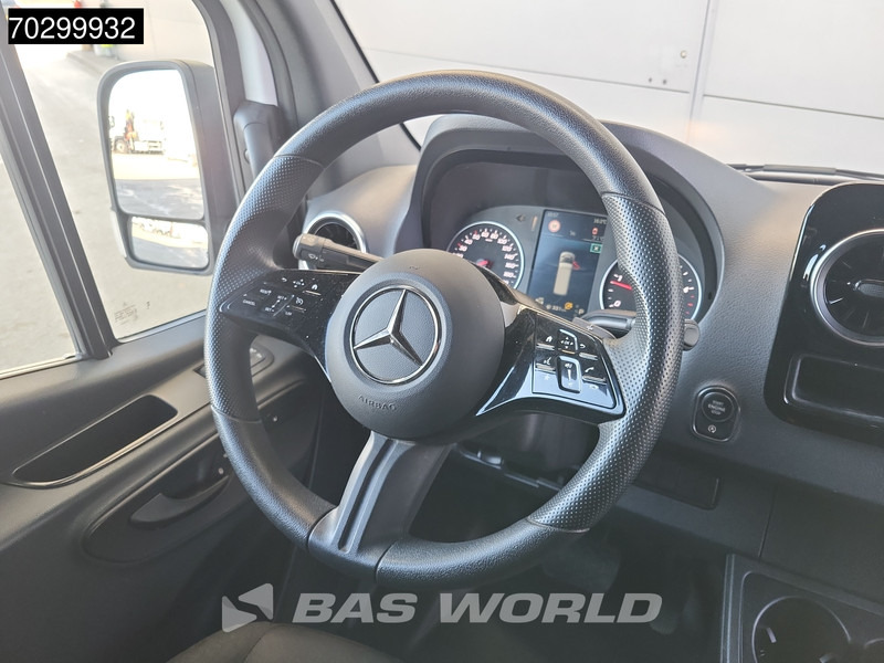 Panel van Mercedes-Benz Sprinter 317 CDI Automaat 2025 Model L3H2 Airco Cruise Camera Parkeersensoren 10inch MBUX CarPlay Euro6 L3 Airco Cruise control: picture 16 Panel van Mercedes-Benz Sprinter 317 CDI Automaat 2025 Model L3H2 Airco Cruise Camera Parkeersensoren 10inch MBUX CarPlay Euro6 L3 Airco Cruise control: picture 16