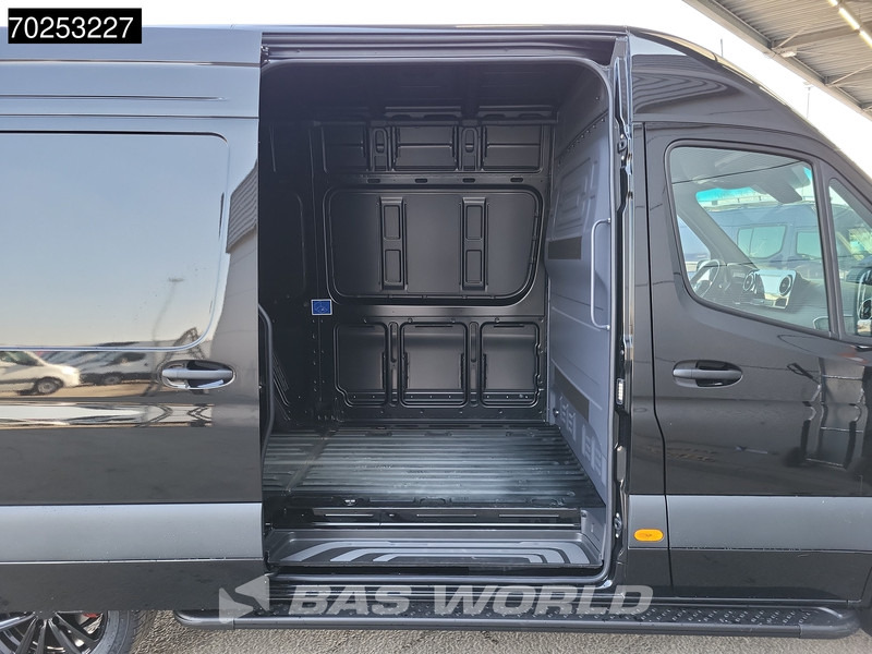 Mercedes-Benz Sprinter 319 CDI 190PK Black Edition 2025 Model LED Camera MBUX Airco Cruise L2 11m3 Airco Cruise control - Panel van: picture 5 Mercedes-Benz Sprinter 319 CDI 190PK Black Edition 2025 Model LED Camera MBUX Airco Cruise L2 11m3 Airco Cruise control - Panel van: picture 5