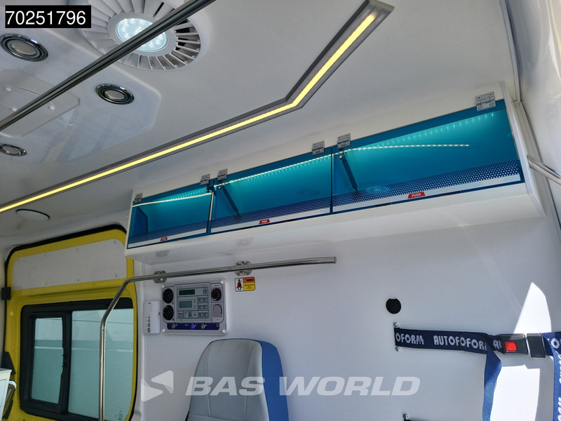 Leasing of Mercedes-Benz Sprinter 319 CDI Automaat L2H2 New! Ambulance Ziekenwagen Rettungswagen Krankenwagen 10m3 Airco Cruise control Mercedes-Benz Sprinter 319 CDI Automaat L2H2 New! Ambulance Ziekenwagen Rettungswagen Krankenwagen 10m3 Airco Cruise control: picture 12