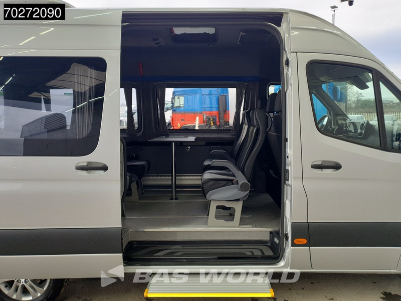 Mercedes-Benz Sprinter 319 CDI Automaat VIP Personenvervoer Taxi TV Webasto klima Kombi Tourer Navi LED Airco Dubbel cabine Cruise control - Minibus, Passenger van: picture 5 Mercedes-Benz Sprinter 319 CDI Automaat VIP Personenvervoer Taxi TV Webasto klima Kombi Tourer Navi LED Airco Dubbel cabine Cruise control - Minibus, Passenger van: picture 5