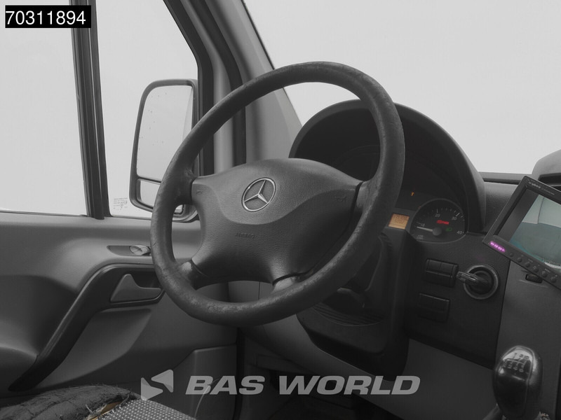 Mercedes-Benz Sprinter 510 CDI Kraanwagen Dubbellucht HIAB 071T-2-1M Open Laadbak Trekhaak Camera Crane Kraan Kranwagen Pritsche Pickup Open Box Trekha - Open body delivery van: picture 5 Mercedes-Benz Sprinter 510 CDI Kraanwagen Dubbellucht HIAB 071T-2-1M Open Laadbak Trekhaak Camera Crane Kraan Kranwagen Pritsche Pickup Open Box Trekha - Open body delivery van: picture 5