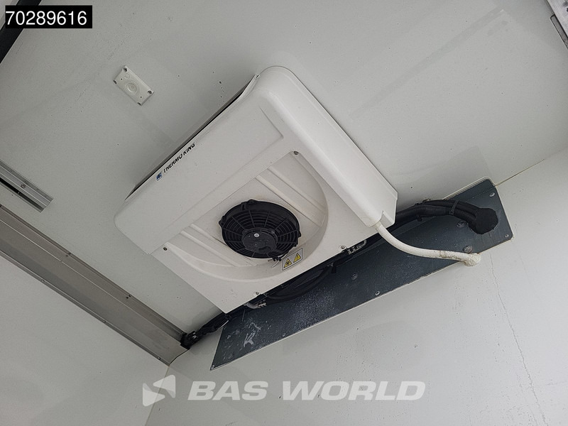 Leasing of Mercedes-Benz Sprinter 515 CDI Koelwagen Dubbellucht Zijdeur Thermo King 230v-Stekker Airco Cruise MBUX CarPlay Euro6 Koel Koeler Kühl Kühler Kühlwagen Mercedes-Benz Sprinter 515 CDI Koelwagen Dubbellucht Zijdeur Thermo King 230v-Stekker Airco Cruise MBUX CarPlay Euro6 Koel Koeler Kühl Kühler Kühlwagen: picture 9 Leasing of Mercedes-Benz Sprinter 515 CDI Koelwagen Dubbellucht Zijdeur Thermo King 230v-Stekker Airco Cruise MBUX CarPlay Euro6 Koel Koeler Kühl Kühler Kühlwagen Mercedes-Benz Sprinter 515 CDI Koelwagen Dubbellucht Zijdeur Thermo King 230v-Stekker Airco Cruise MBUX CarPlay Euro6 Koel Koeler Kühl Kühler Kühlwagen: picture 9