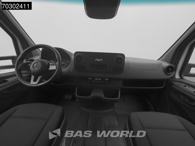 Mercedes-Benz Sprinter 519 CDI 3.0L V6 Automaat 484cm Dubbellucht Huif Bakwagen 190PK Airco Cruise Euro6 Meubelbak Koffer Airco - Curtain side van: picture 3 Mercedes-Benz Sprinter 519 CDI 3.0L V6 Automaat 484cm Dubbellucht Huif Bakwagen 190PK Airco Cruise Euro6 Meubelbak Koffer Airco - Curtain side van: picture 3