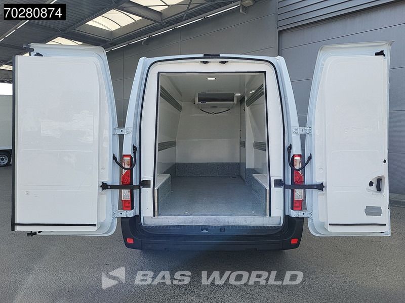 Renault Master 135PK Koelwagen Vrieswagen Carrier Xarios 200 -18 LED Airco Cruise Euro6 Koel Koeler Kühl Kühlwagen Vries Vriezer Frigo 9m3 Airco Crui - Refrigerated van: picture 3 Renault Master 135PK Koelwagen Vrieswagen Carrier Xarios 200 -18 LED Airco Cruise Euro6 Koel Koeler Kühl Kühlwagen Vries Vriezer Frigo 9m3 Airco Crui - Refrigerated van: picture 3