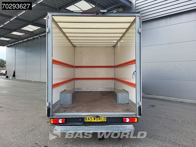 Renault Master 145PK Bakwagen Lowliner Achterdeuren Navi Camera Airco Cruise Euro6 Meubelbak Plancher Foodtruck Paardenwagen Airco Cruise control - Box van: picture 3 Renault Master 145PK Bakwagen Lowliner Achterdeuren Navi Camera Airco Cruise Euro6 Meubelbak Plancher Foodtruck Paardenwagen Airco Cruise control - Box van: picture 3