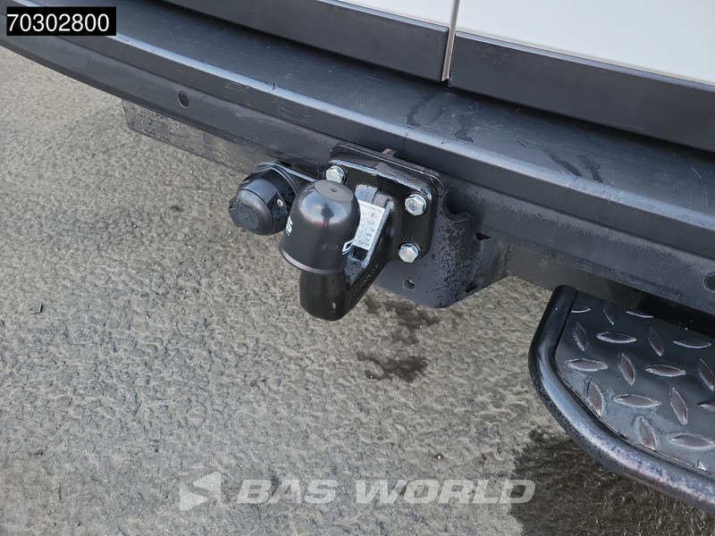 Panel van Volkswagen Crafter 177pk Automaat 180PK L4H3 Airco Cruise Parkeersensoren Euro6 L3H2 Airco Cruise control: picture 11 Panel van Volkswagen Crafter 177pk Automaat 180PK L4H3 Airco Cruise Parkeersensoren Euro6 L3H2 Airco Cruise control: picture 11