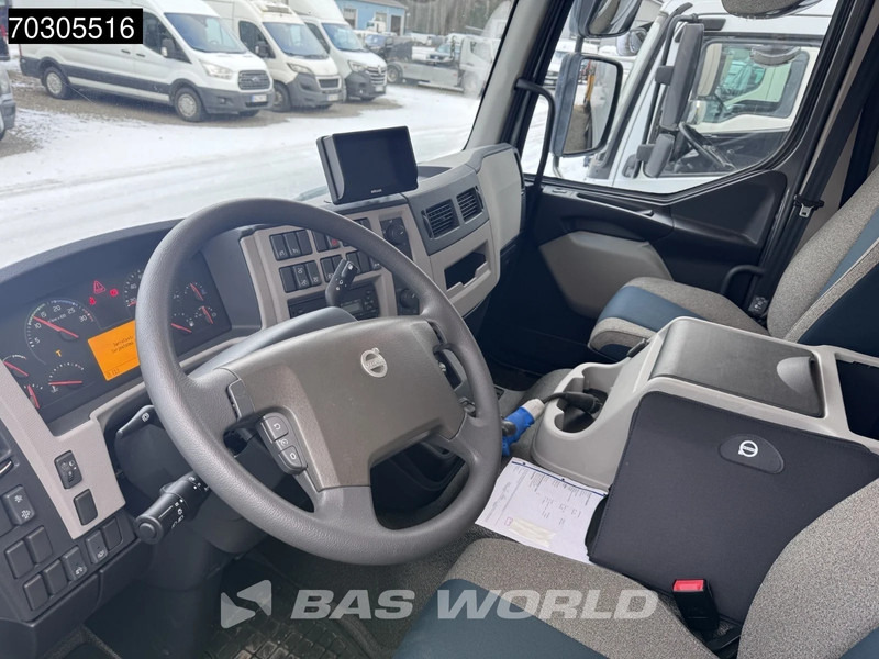 Box truck Volvo FL 250 4X2 14tonner Automatic Exhibition truck EURO 6: picture 15 Box truck Volvo FL 250 4X2 14tonner Automatic Exhibition truck EURO 6: picture 15