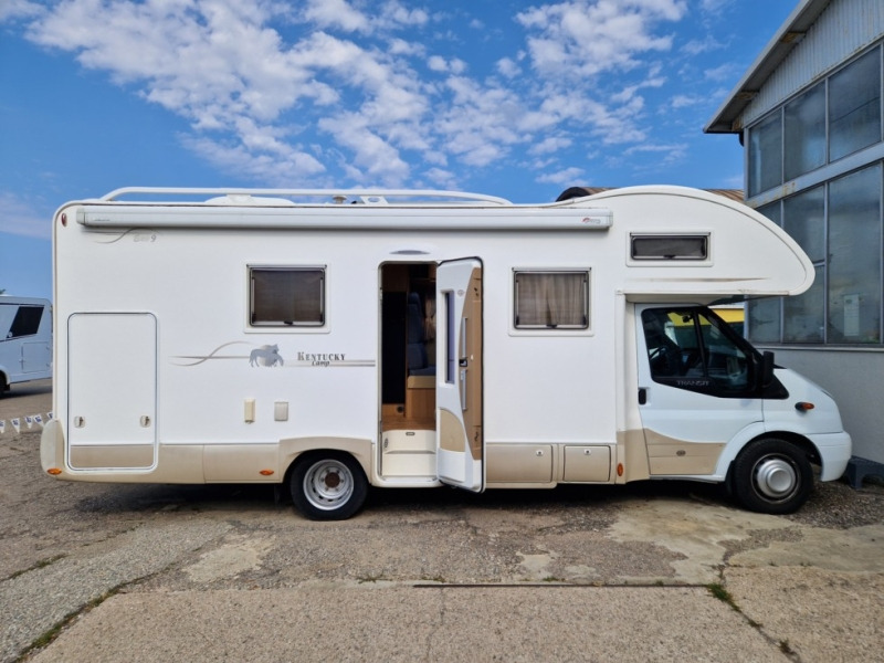 Rimor Kentucky Estro 9 - Semi-integrated motorhome: picture 2 Rimor Kentucky Estro 9 - Semi-integrated motorhome: picture 2