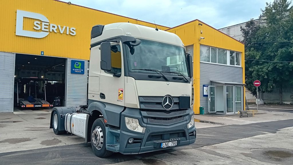Mercedes-Benz ADR Actros 1843 - Tractor unit: picture 2 Mercedes-Benz ADR Actros 1843 - Tractor unit: picture 2