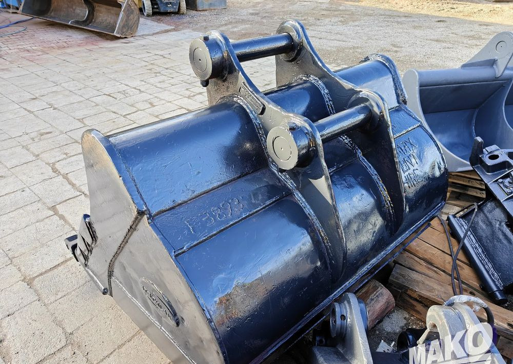 Łyżka Strickland 150cm do koparki Miller fi 80 - Attachment for Construction machinery: picture 4 Łyżka Strickland 150cm do koparki Miller fi 80 - Attachment for Construction machinery: picture 4