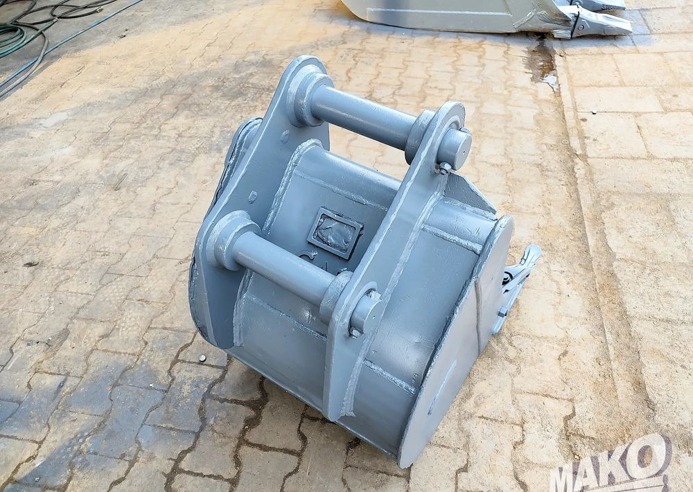 Łyżka Strickland 60cm do koparki Miller fi 60 - Attachment for Construction machinery: picture 4 Łyżka Strickland 60cm do koparki Miller fi 60 - Attachment for Construction machinery: picture 4
