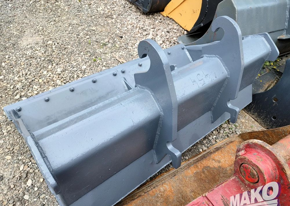 Łyżka skarpowa 180cm Verachtert CW20 CW30 CW40 - Attachment for Construction machinery: picture 4 Łyżka skarpowa 180cm Verachtert CW20 CW30 CW40 - Attachment for Construction machinery: picture 4