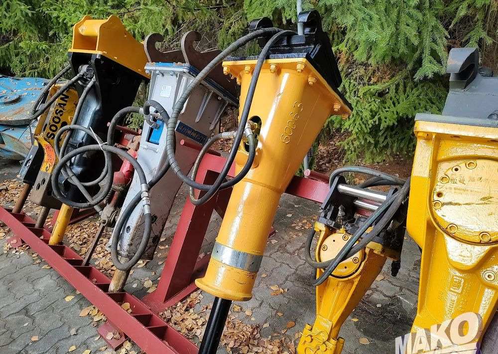 Młot hydrauliczny Montabert SC36 390kg do koparki - Attachment for Construction machinery: picture 1 Młot hydrauliczny Montabert SC36 390kg do koparki - Attachment for Construction machinery: picture 1