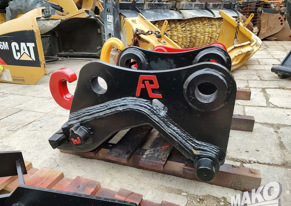 Szybkozłącze hydrauliczne CAT Verachtert CW30S CW40S CW20S - Attachment for Construction machinery: picture 2 Szybkozłącze hydrauliczne CAT Verachtert CW30S CW40S CW20S - Attachment for Construction machinery: picture 2