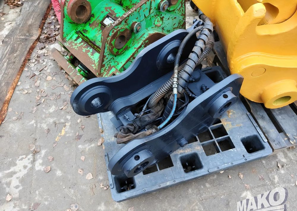 Szybkozłącze hydrauliczne OQ60 S60 OilQuick 60 - Attachment for Construction machinery: picture 2 Szybkozłącze hydrauliczne OQ60 S60 OilQuick 60 - Attachment for Construction machinery: picture 2