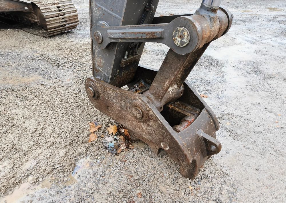 Crawler excavator Volvo EC250EL: picture 8