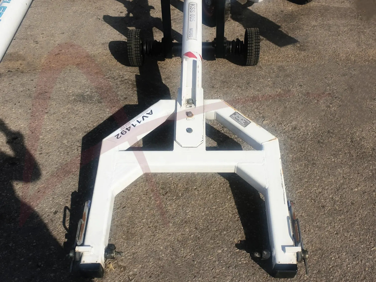 FLADUNG FSST MD80/DC9 - Ground support equipment: picture 1 FLADUNG FSST MD80/DC9 - Ground support equipment: picture 1