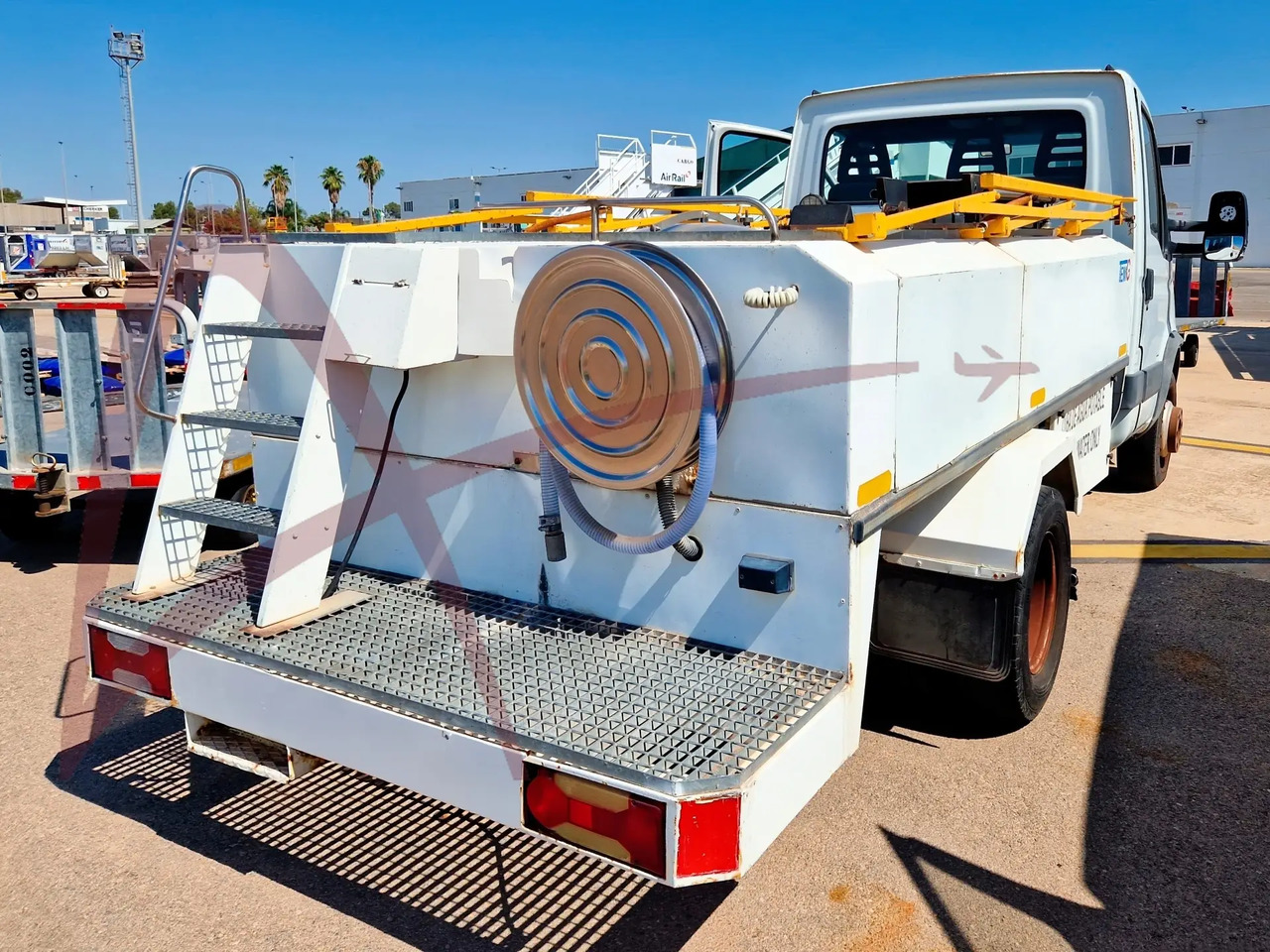 TEMG TG-0217 - Ground support equipment: picture 2 TEMG TG-0217 - Ground support equipment: picture 2