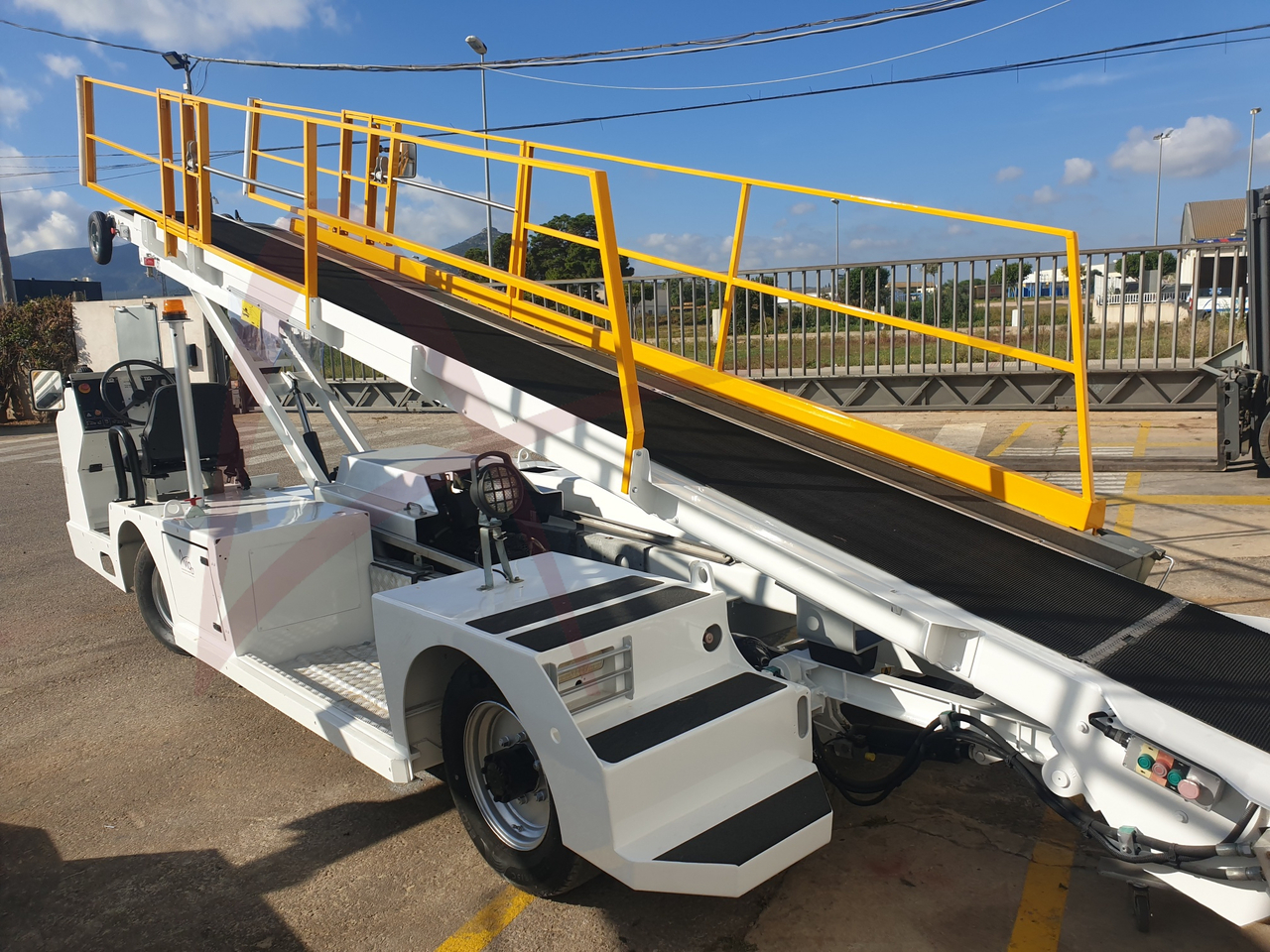 TLD NBL-D - Belt loader: picture 2 TLD NBL-D - Belt loader: picture 2