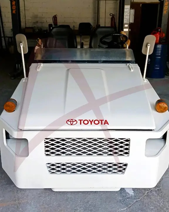 TOYOTA 02-2TD25 - Baggage tractor: picture 3 TOYOTA 02-2TD25 - Baggage tractor: picture 3