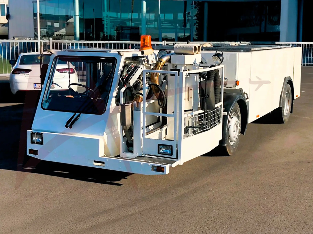 VESTERGAARD TSU-F - Lavatory service truck: picture 1 VESTERGAARD TSU-F - Lavatory service truck: picture 1