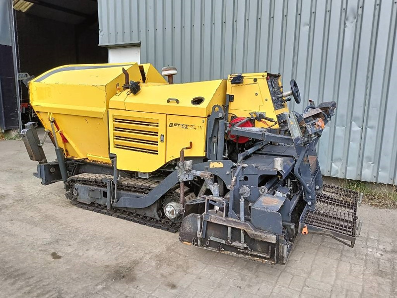 Bomag BF 223 C asfalteermachine asphalt paver dynamo - Asphalt paver: picture 5 Bomag BF 223 C asfalteermachine asphalt paver dynamo - Asphalt paver: picture 5