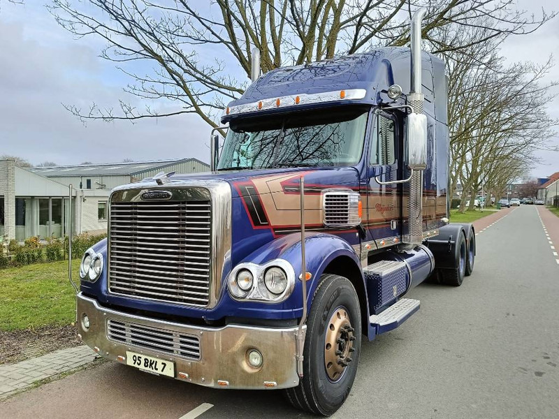 Freightliner Coronado 500 hp caterpillar truck trekker euro5 - Tractor unit: picture 2 Freightliner Coronado 500 hp caterpillar truck trekker euro5 - Tractor unit: picture 2