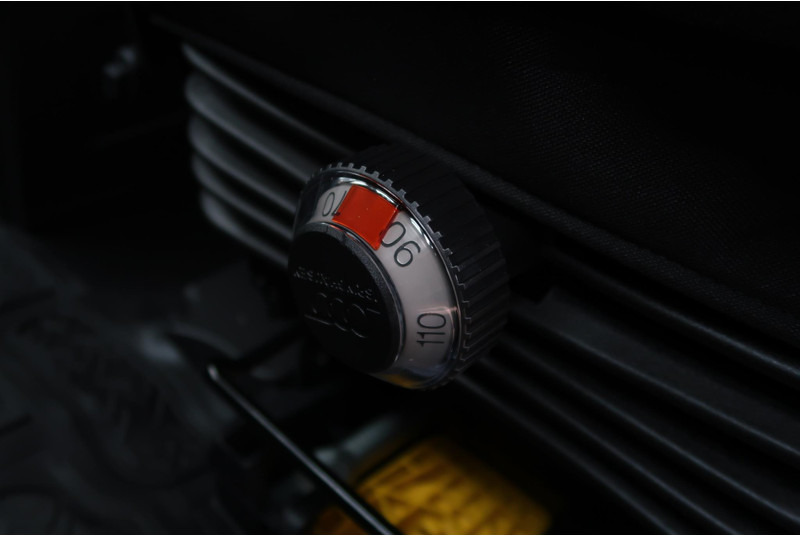 Panel van Iveco Daily 35S18HV 3.0 L2H2 BPM VRIJ/ AUT/ 2X SCHUIFDEUR/ CAMERA/ LED/ CRUISE/ CLIMA/ NAVI/: picture 14 Panel van Iveco Daily 35S18HV 3.0 L2H2 BPM VRIJ/ AUT/ 2X SCHUIFDEUR/ CAMERA/ LED/ CRUISE/ CLIMA/ NAVI/: picture 14