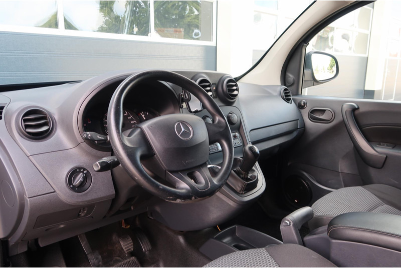 Mercedes-Benz Citan 109 CDI BlueEFFICIENCY Extra Lang AIRCO/ MARGE/ CRUISE/ TREKHAAK - Small van: picture 2 Mercedes-Benz Citan 109 CDI BlueEFFICIENCY Extra Lang AIRCO/ MARGE/ CRUISE/ TREKHAAK - Small van: picture 2