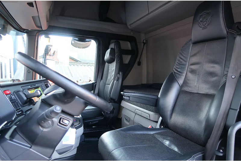 Tractor unit Scania 540S NGS FULL AIR/ RETARDER/ ALCOA/ ACC/ 2X TANK/ PARK AIRCO: picture 10