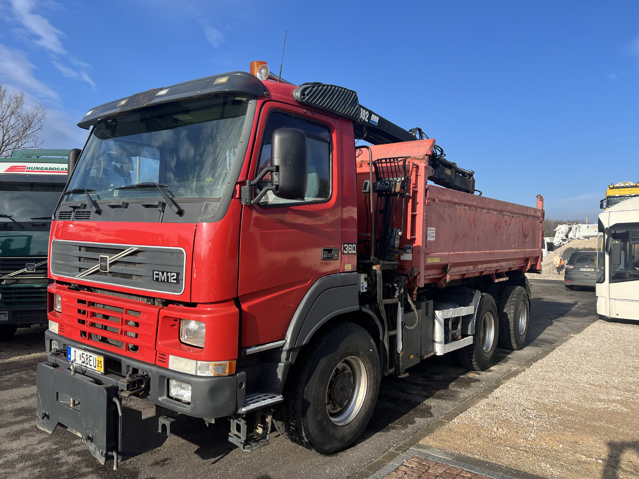 VOLVO FM 12 / 380 / 6X6 / HIAB 102 CRANE / TIPPER / PERFECT CONDITIONS - Truck, Crane truck: picture 1 VOLVO FM 12 / 380 / 6X6 / HIAB 102 CRANE / TIPPER / PERFECT CONDITIONS - Truck, Crane truck: picture 1