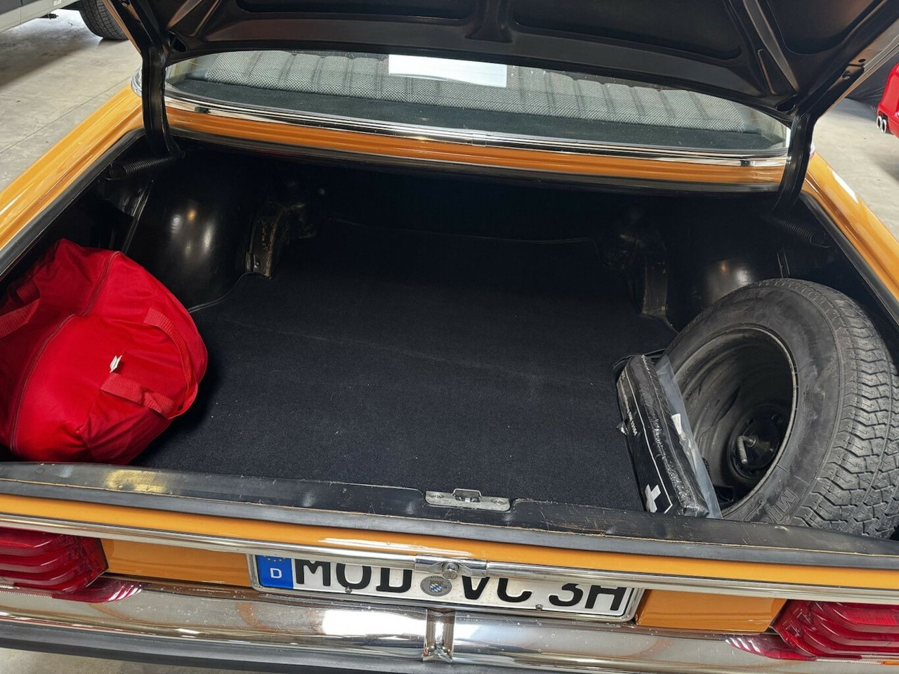 Leasing of  Mercedes-Benz 200 D/8 Mercedes-Benz 200 D/8: picture 9