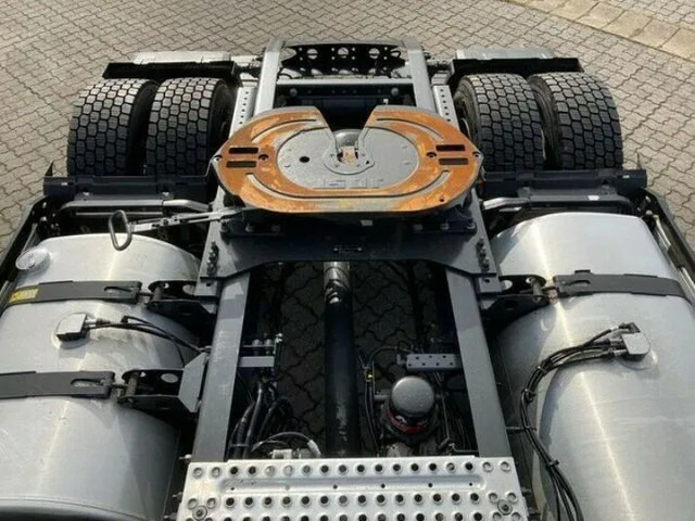 Tractor unit Renault T440 Sleeper cab | Leasing from €1549/month: picture 6