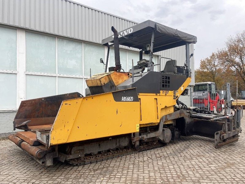 Volvo ABG 6820 - Asphalt paver: picture 4 Volvo ABG 6820 - Asphalt paver: picture 4