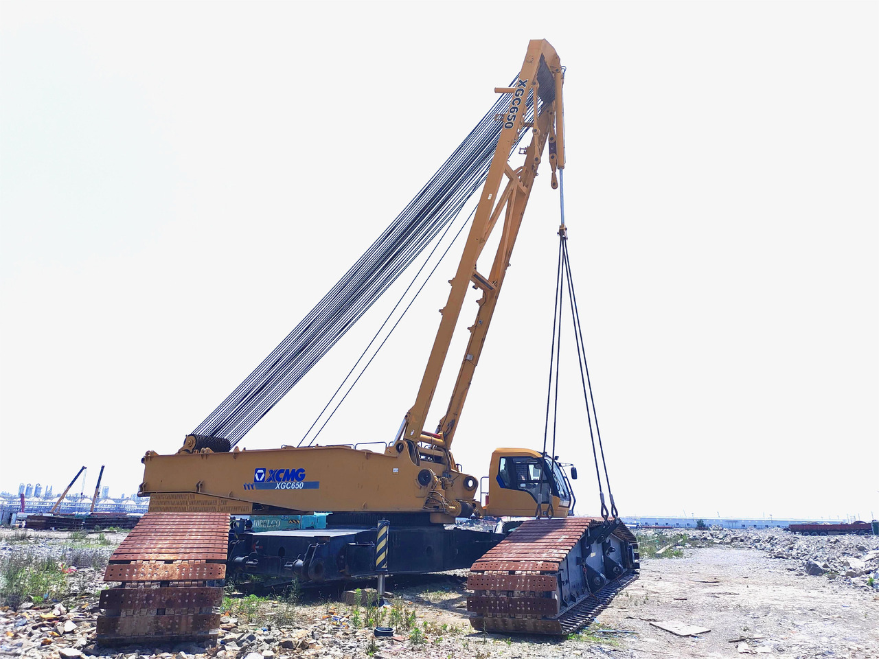 XCMG Official Hydraulic Lifting Crawler Crane XGC650 650 Used Mobile Crane Price For Sale - Crawler crane: picture 3 XCMG Official Hydraulic Lifting Crawler Crane XGC650 650 Used Mobile Crane Price For Sale - Crawler crane: picture 3
