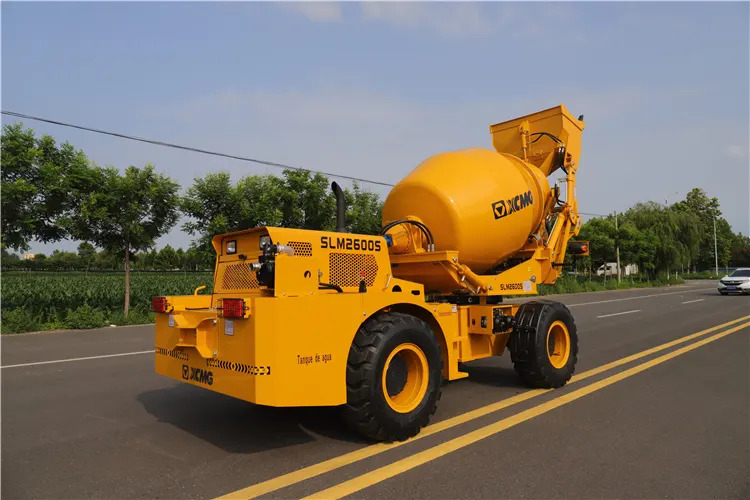 XCMG Official SLM2600S 2.6cbm Concrete Mixer Mobile Self Loading Concrete Mixer Truck - Concrete mixer truck: picture 5 XCMG Official SLM2600S 2.6cbm Concrete Mixer Mobile Self Loading Concrete Mixer Truck - Concrete mixer truck: picture 5