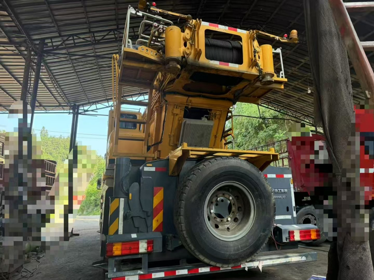 XCMG Official Second Hand Crane Truck 110 Ton XCT110L7 Used Mobile Crane Price - Mobile crane: picture 2 XCMG Official Second Hand Crane Truck 110 Ton XCT110L7 Used Mobile Crane Price - Mobile crane: picture 2