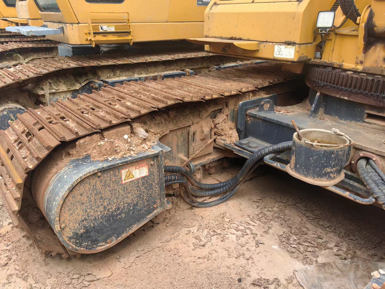 XCMG Official Used Telescopic Crawler Cranes XGC25T Small Hydraulic Crane Price For Sale - Crawler crane: picture 4 XCMG Official Used Telescopic Crawler Cranes XGC25T Small Hydraulic Crane Price For Sale - Crawler crane: picture 4