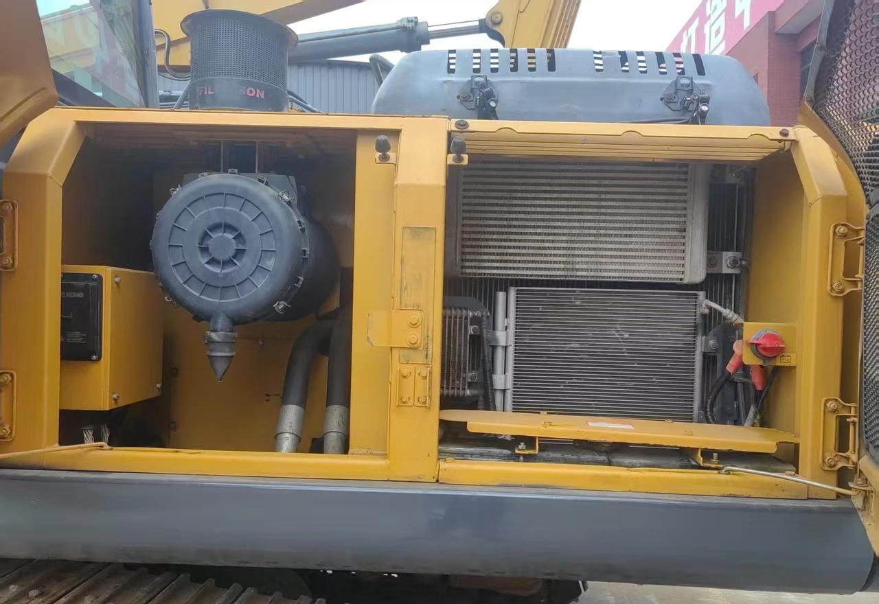 Crawler excavator XCMG XE215DA 20ton medium used crawler excavator hydraulic price: picture 10