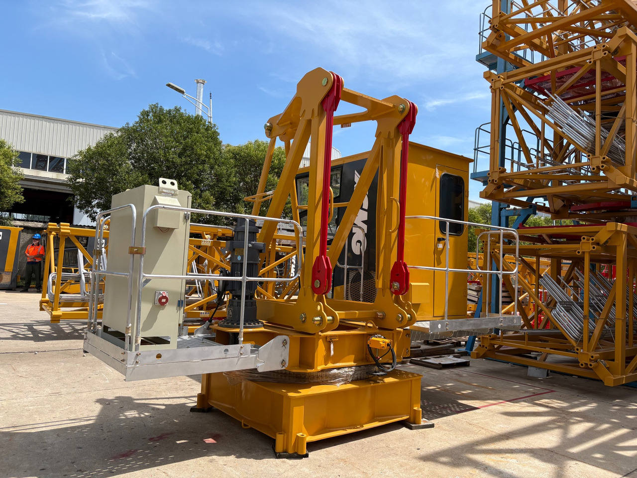 XCMG XGT6010-6S1 6ton lifting tower crane second hand price - Tower crane: picture 3 XCMG XGT6010-6S1 6ton lifting tower crane second hand price - Tower crane: picture 3