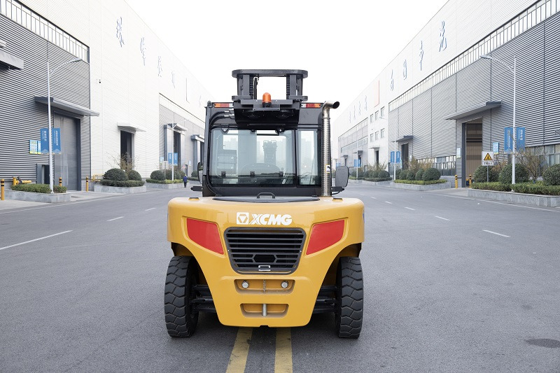 XCMG large ton 7 ton XCF-706k 7 ton diesel forklift - Diesel forklift: picture 2 XCMG large ton 7 ton XCF-706k 7 ton diesel forklift - Diesel forklift: picture 2