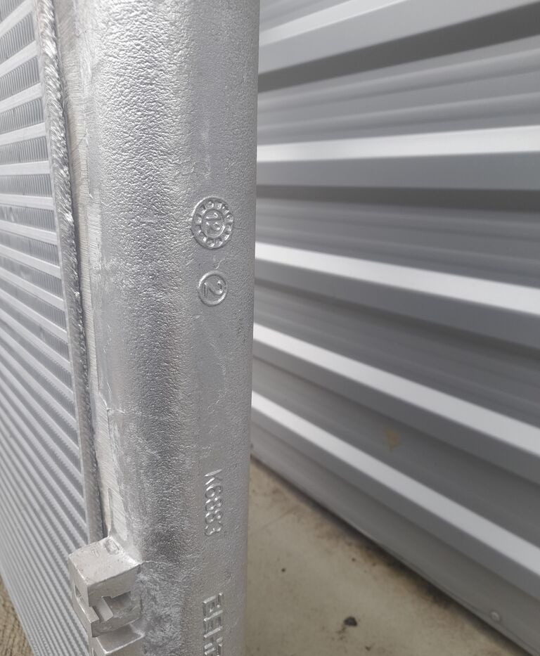 DAF 1691394 DAF XF 105 truck - Intercooler for Truck: picture 4 DAF 1691394 DAF XF 105 truck - Intercooler for Truck: picture 4