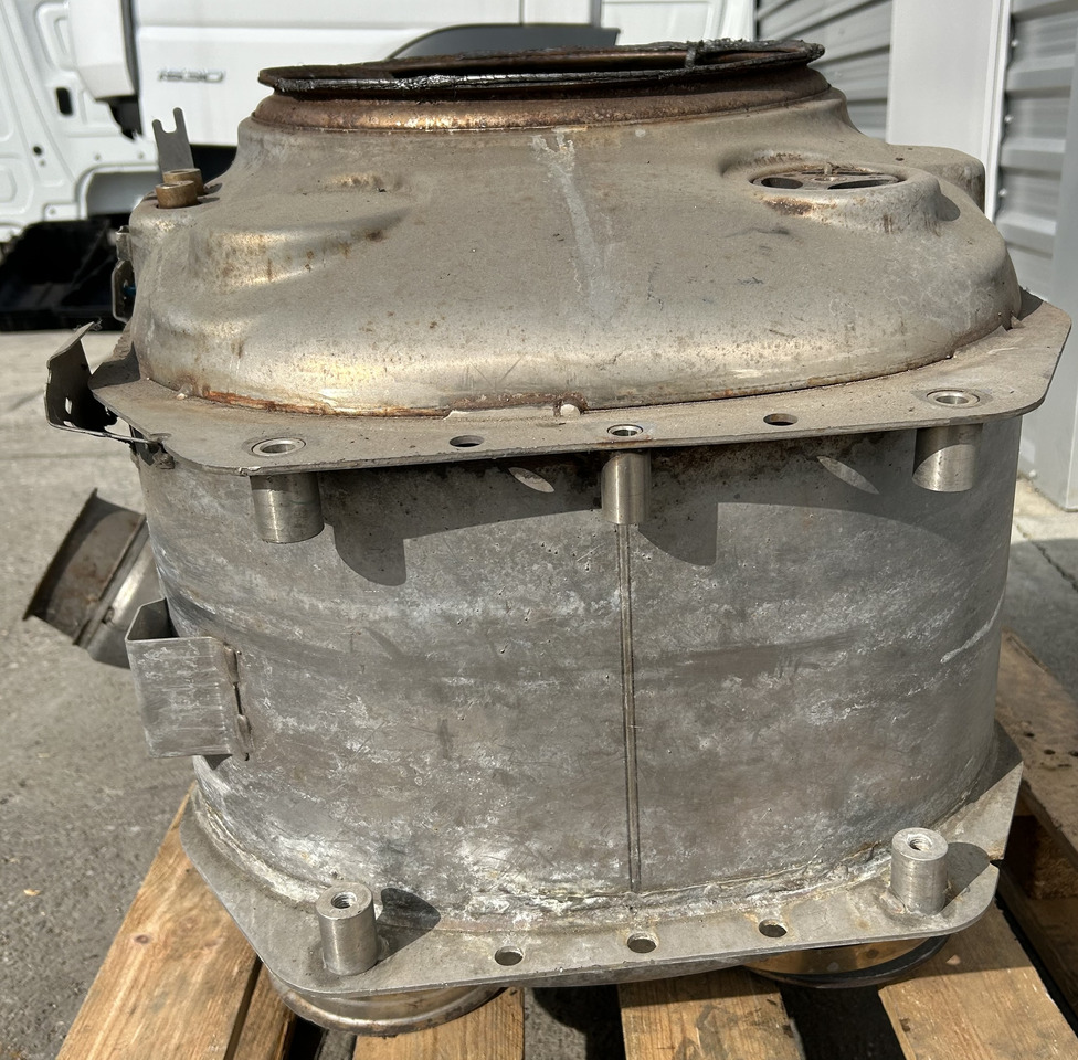 DAF DPF CATALYTIC CONVERTER DAF XF 106 - Catalytic converter: picture 3 DAF DPF CATALYTIC CONVERTER DAF XF 106 - Catalytic converter: picture 3